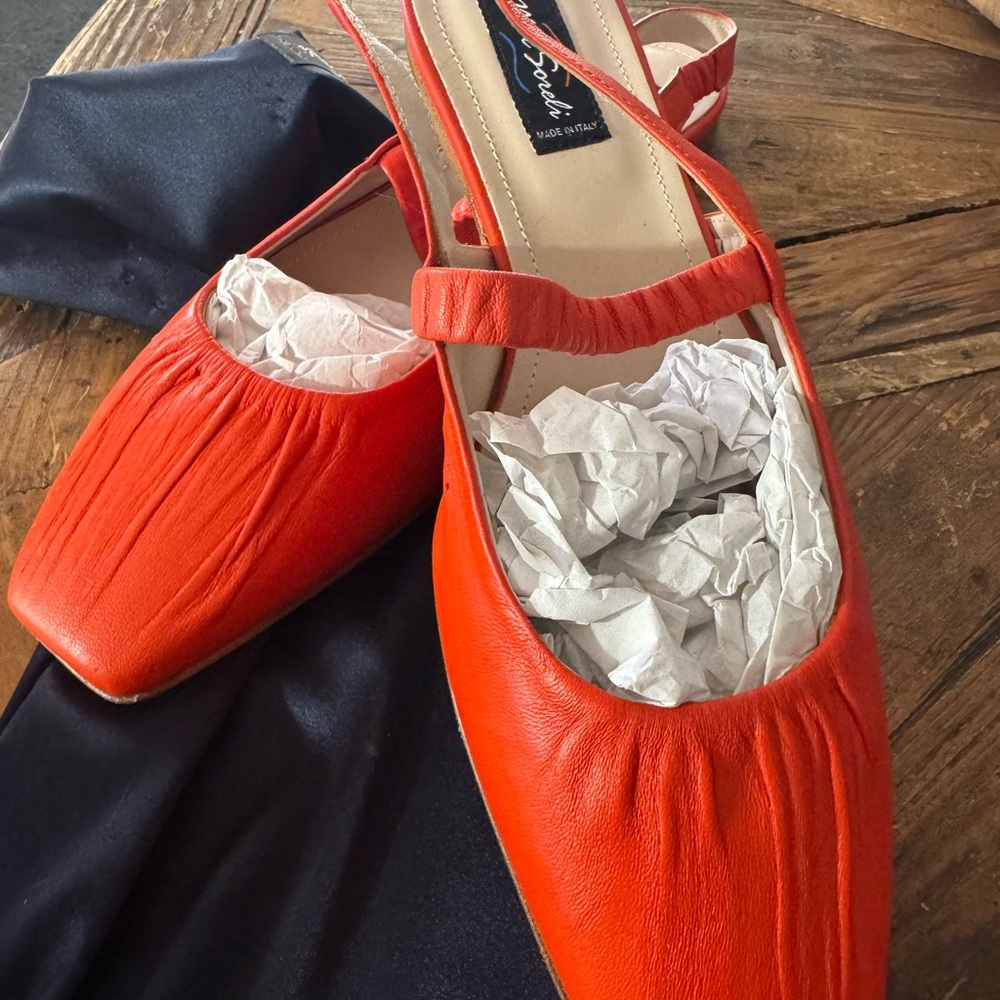 Italian leather Red Ballet Flats with Elastic Strap and Square Toe